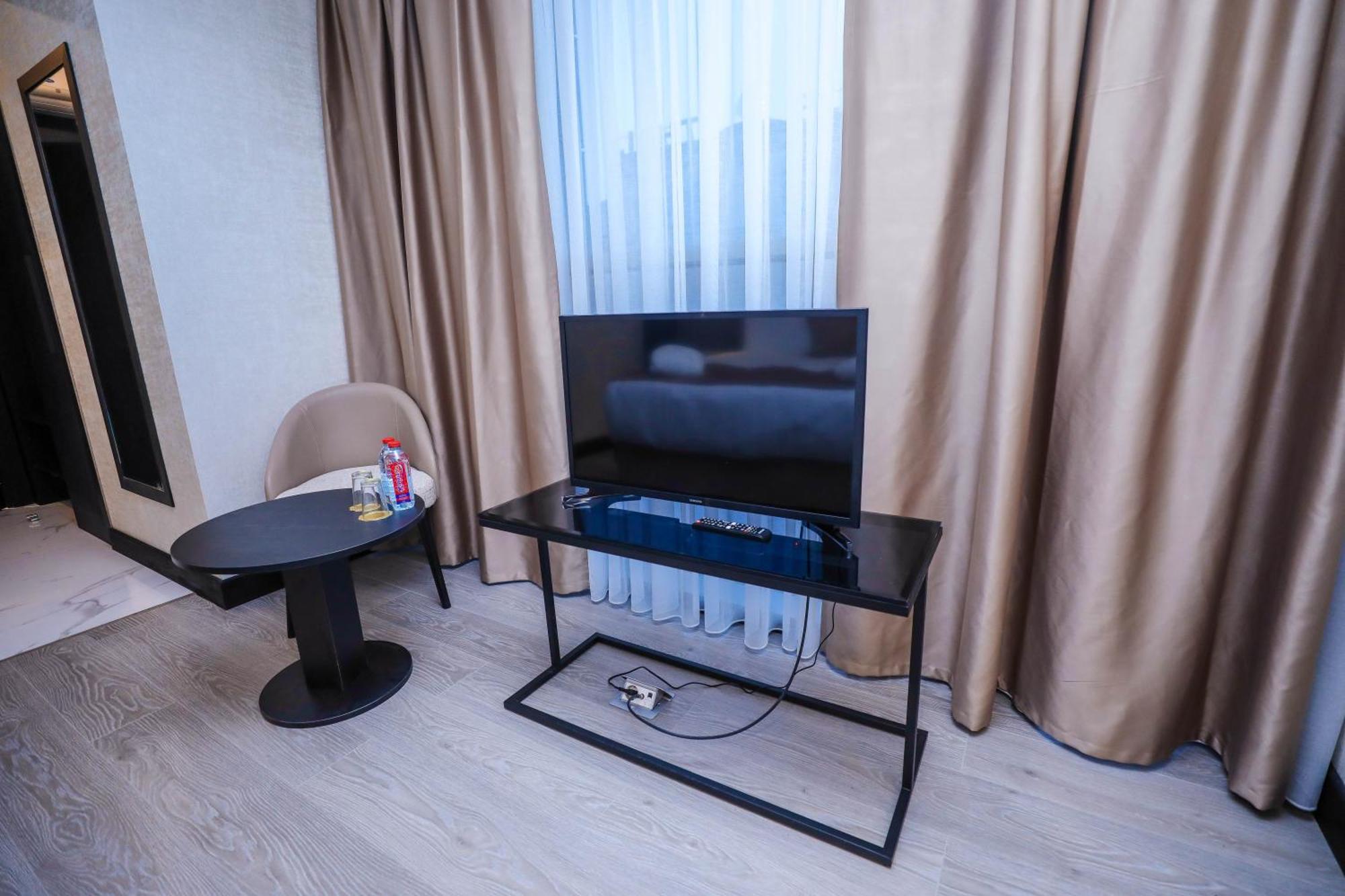 Arium Hotel Baku Exteriör bild